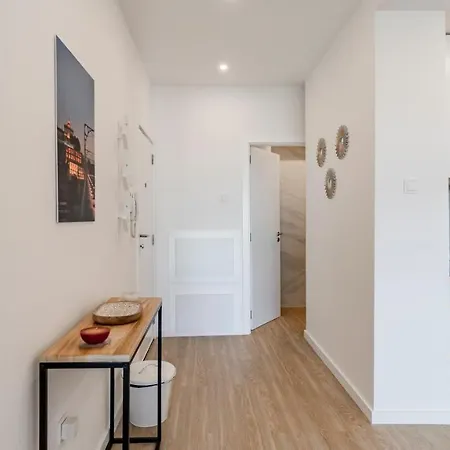 1br Paraiso Flat W/ Balcony & Ac By Lovelystay Apartmán *