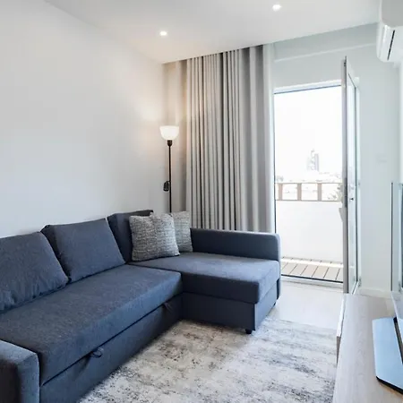 1br Paraiso Flat W/ Balcony & Ac By Lovelystay Porto